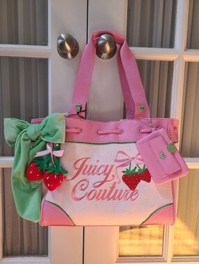 Juicy Couture Bag 🍓